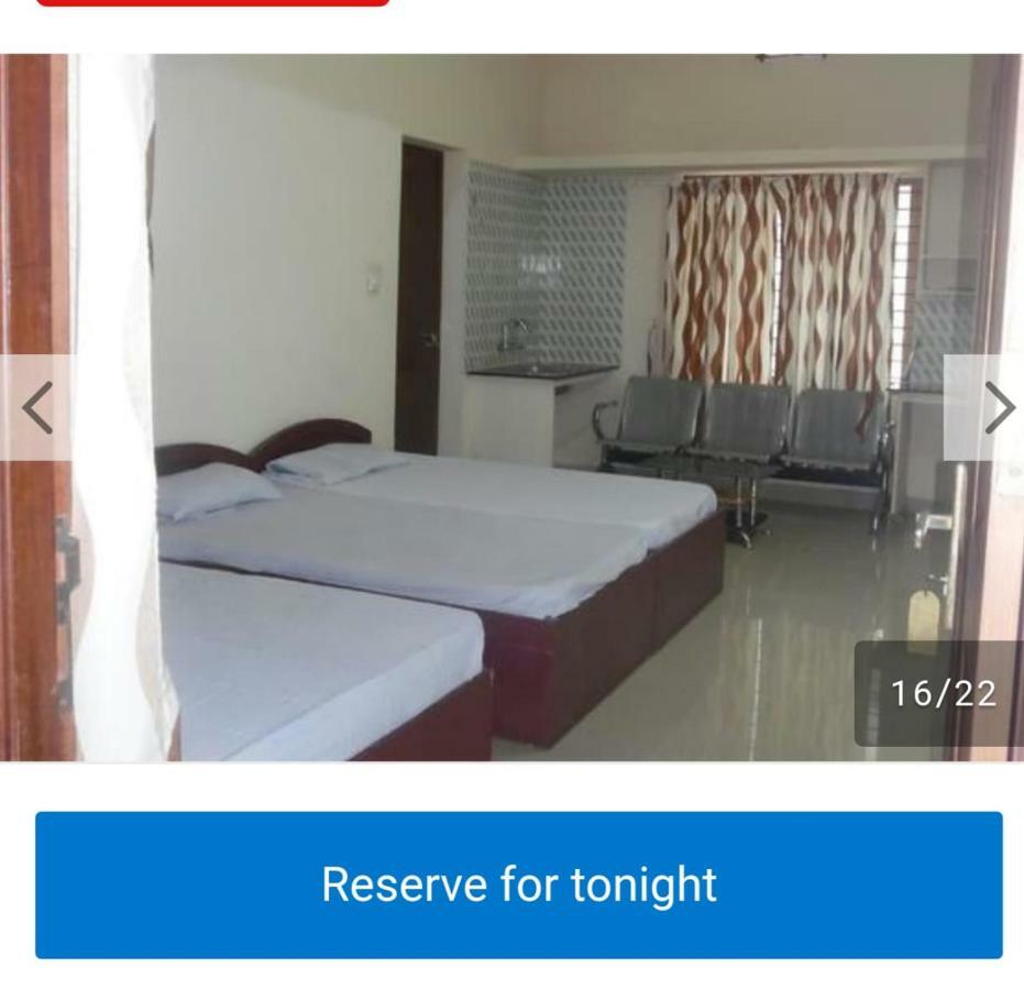 Adhithya Apartments Guruvāyūr Exteriör bild